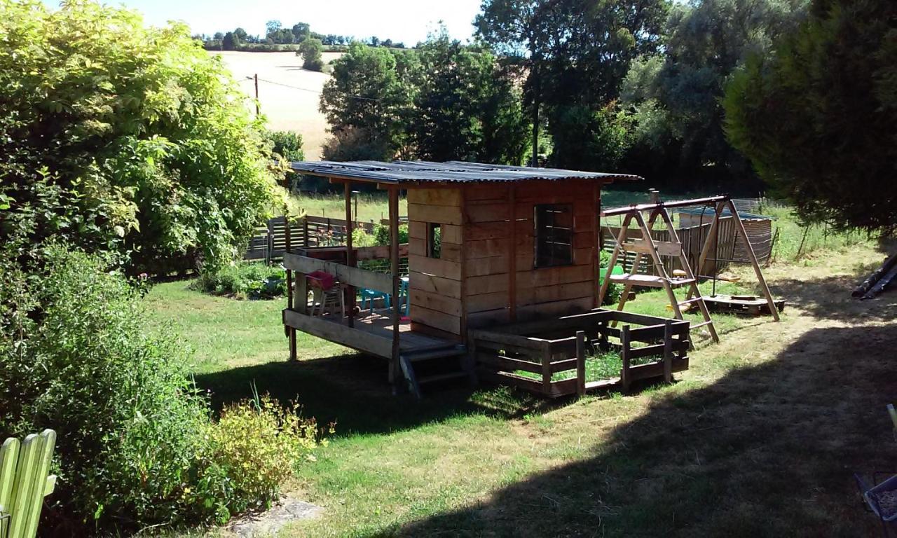 Les Bories En Champagne Vila Montlevon Exterior foto